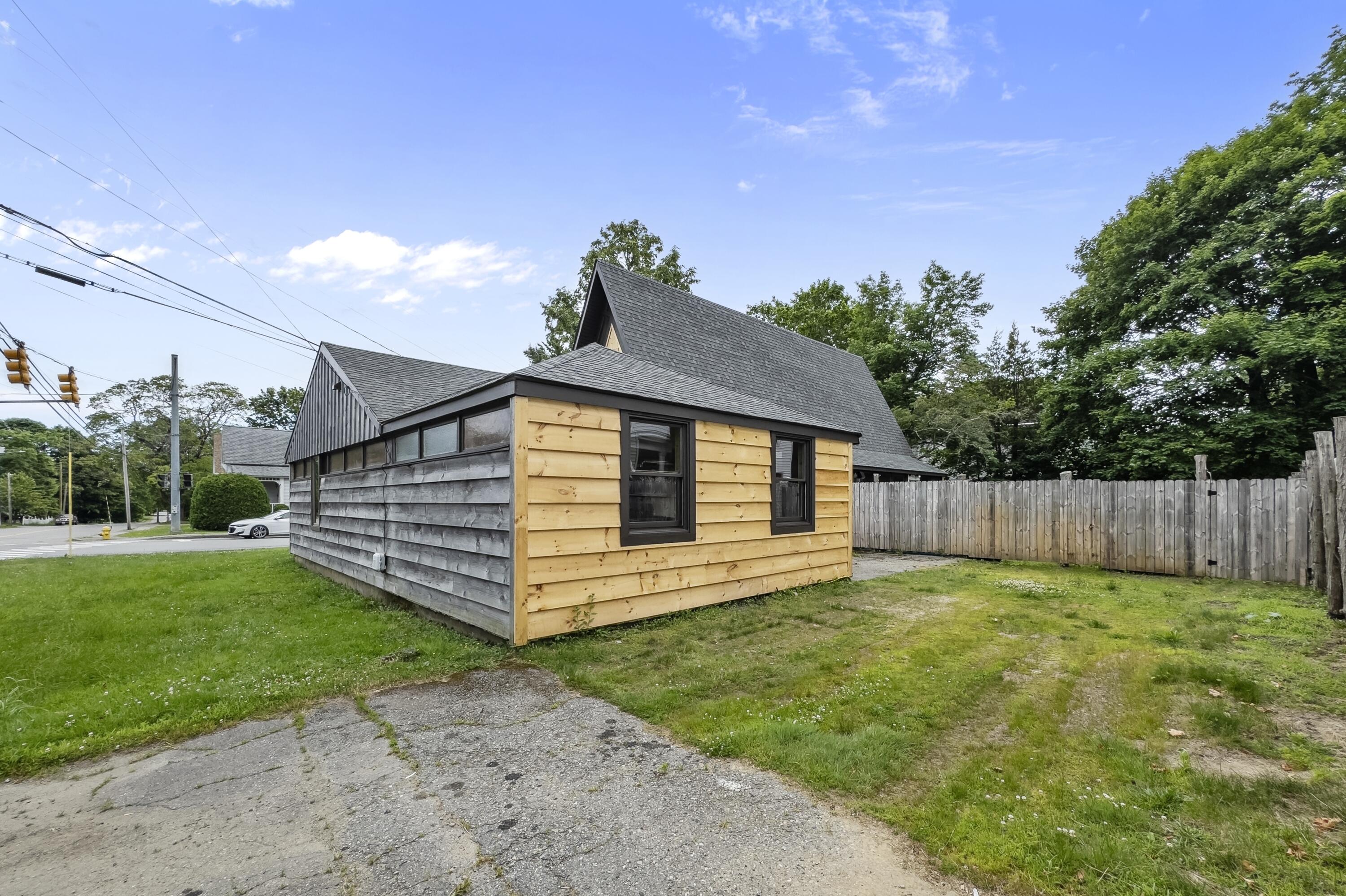 312 Broadway Rockland ME 04841