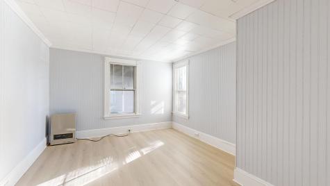 10 Leighton Street Waterville ME 04901