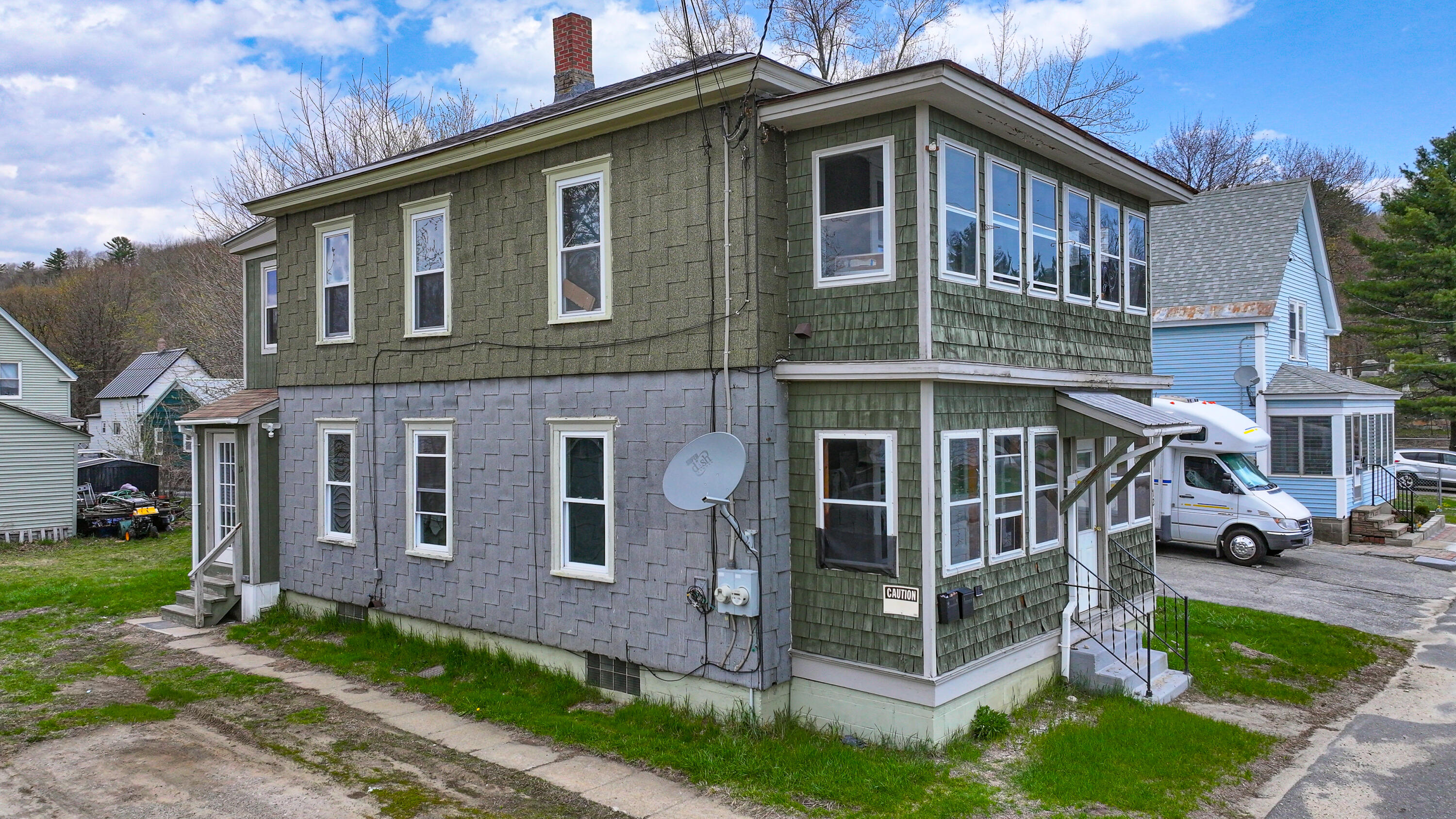 12 Brown Street Mexico ME 04257