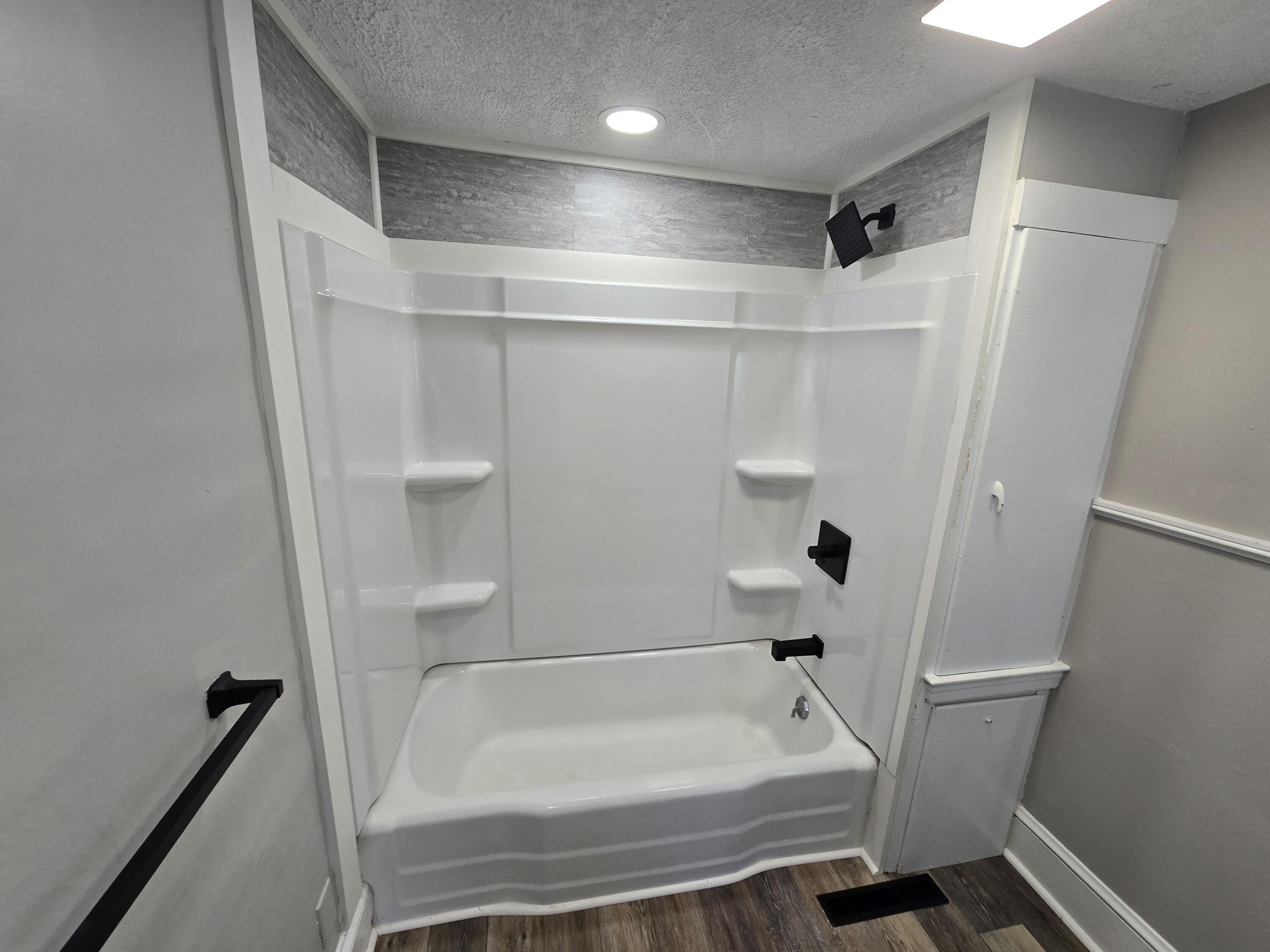 9 Morton Place Augusta ME 04330
