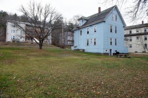 55 Roxbury Road Mexico ME 04257