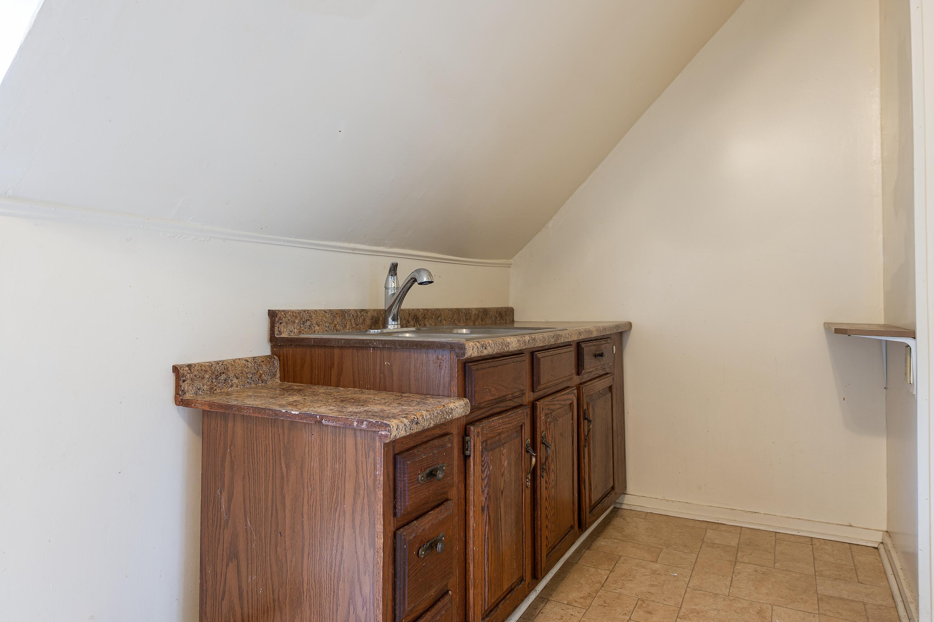 55 Roxbury Road Mexico ME 04257