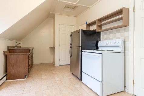 55 Roxbury Road Mexico ME 04257