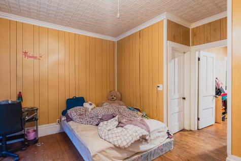 62 Dennison Street Auburn ME 04210