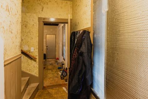 62 Dennison Street Auburn ME 04210