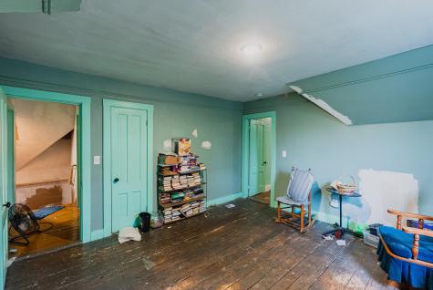 62 Dennison Street Auburn ME 04210