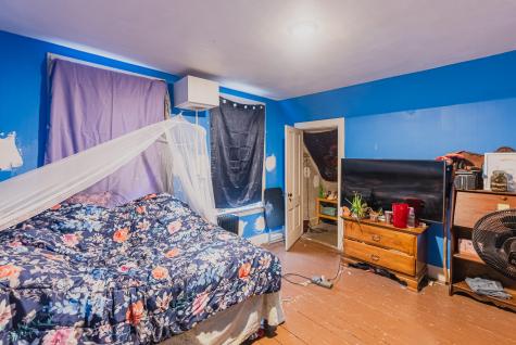 62 Dennison Street Auburn ME 04210