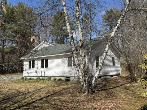 28 Abbott Street Old Town ME 04468