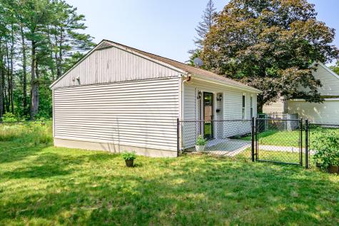 7 Preston Way Cumberland ME 04021