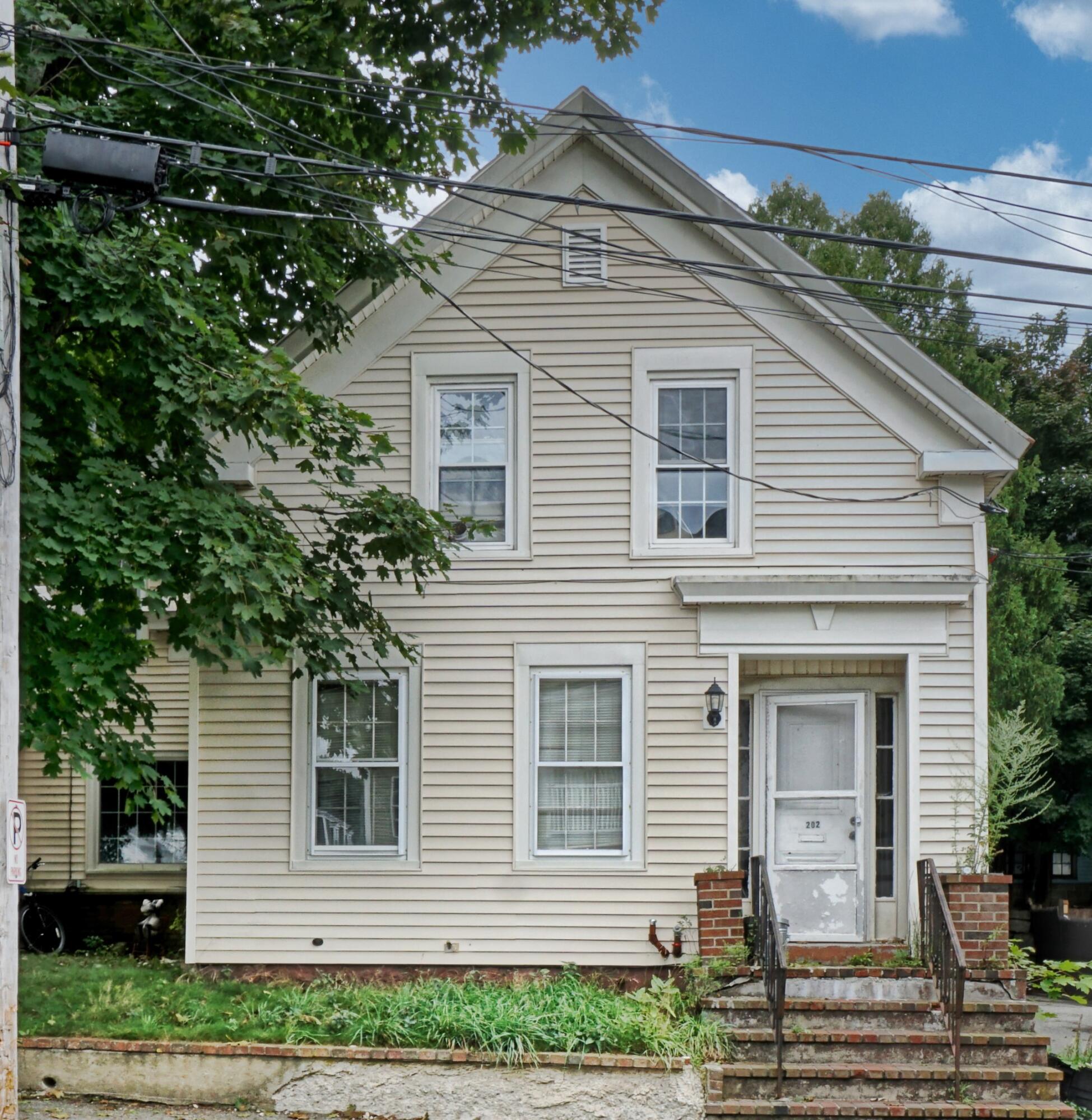 12 Kossuth Street Biddeford ME 04005