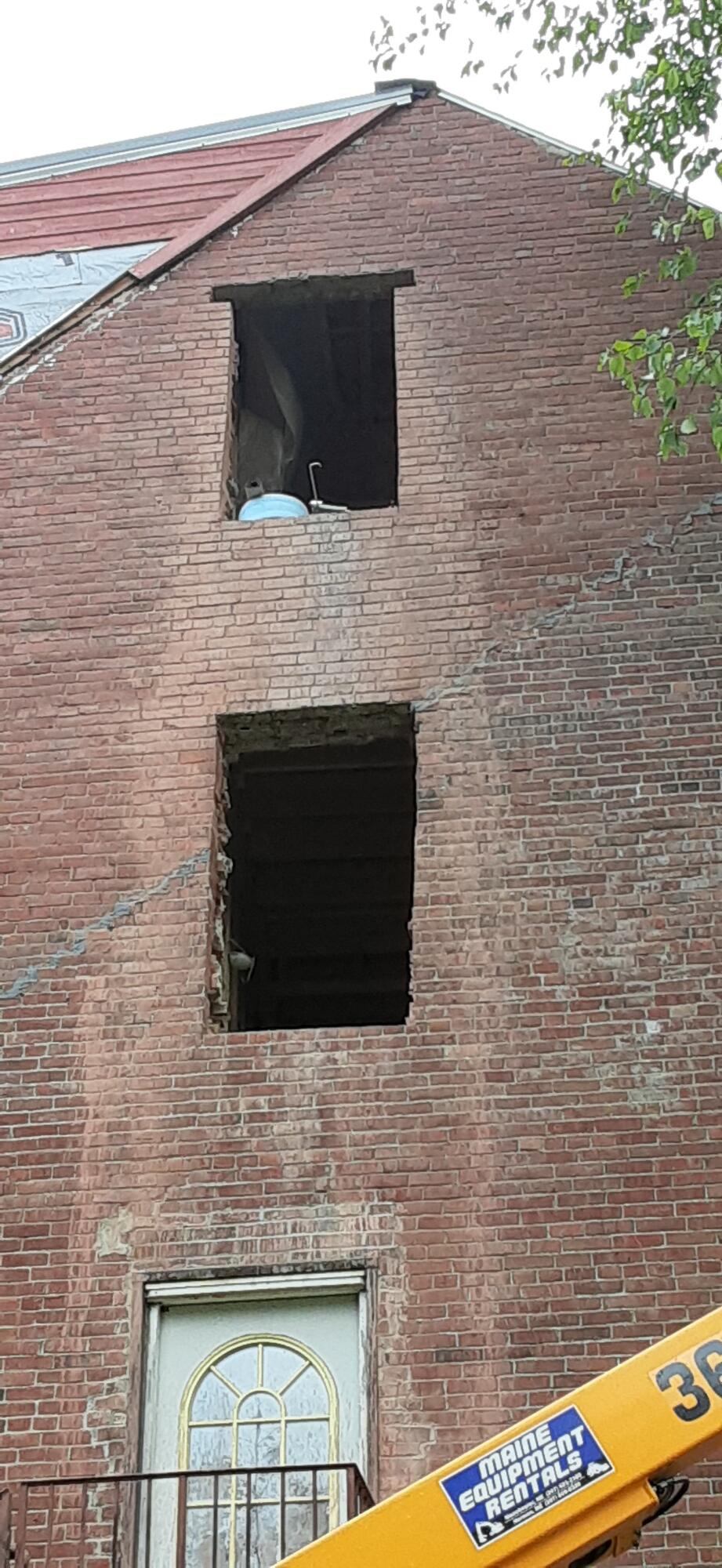 37 & 39 E Main Street Searsport ME 04974