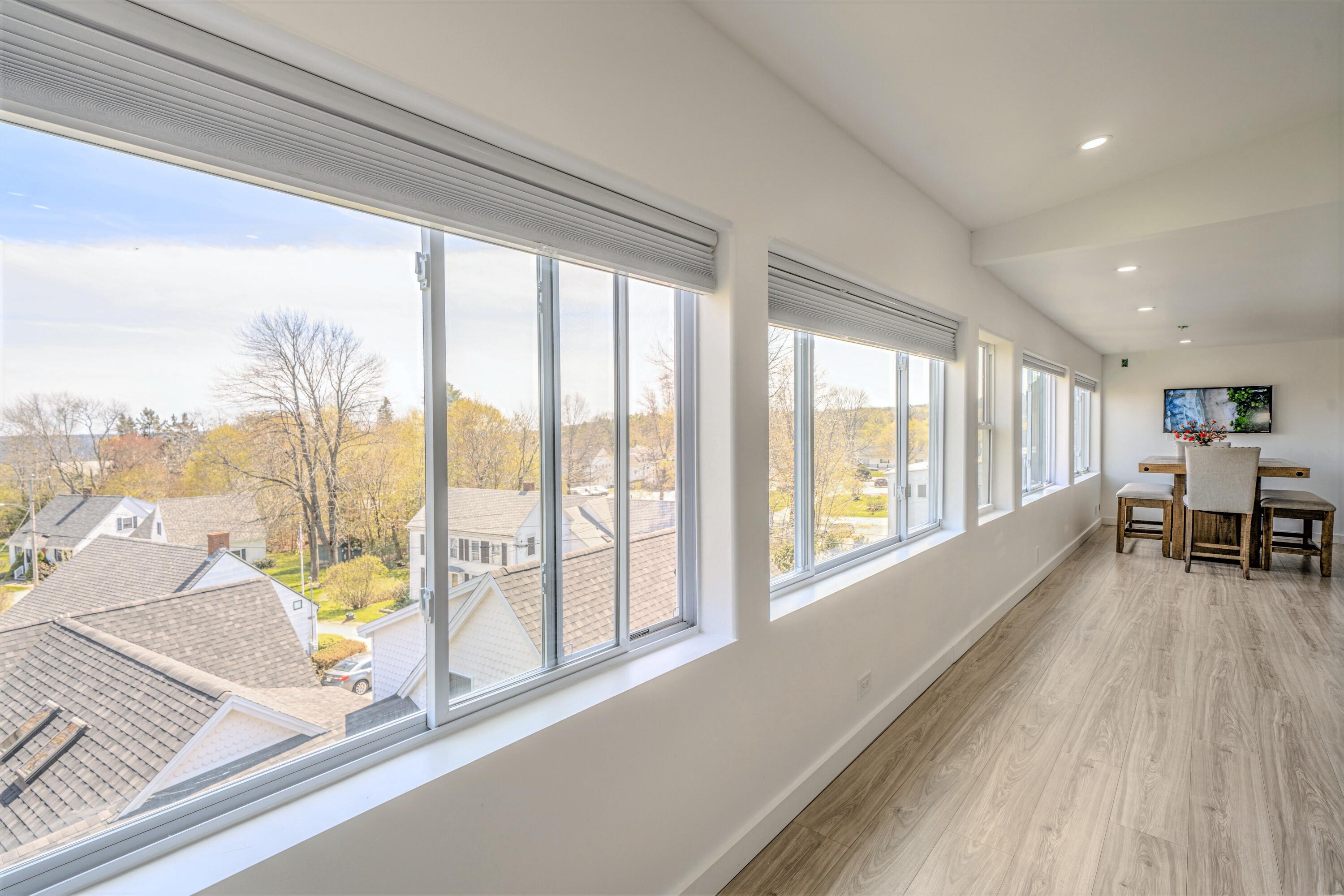 37 & 39 E Main Street Searsport ME 04974