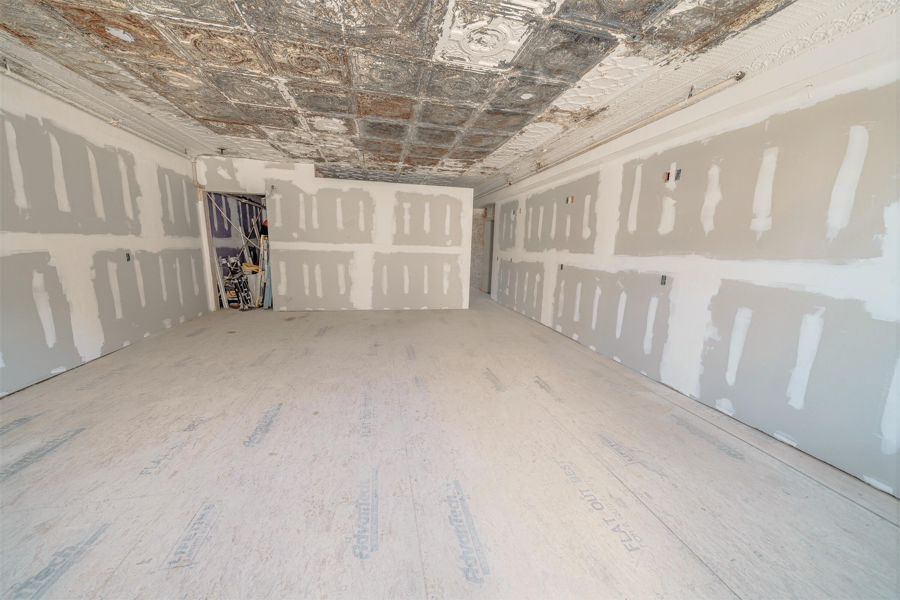 37 & 39 E Main Street Searsport ME 04974