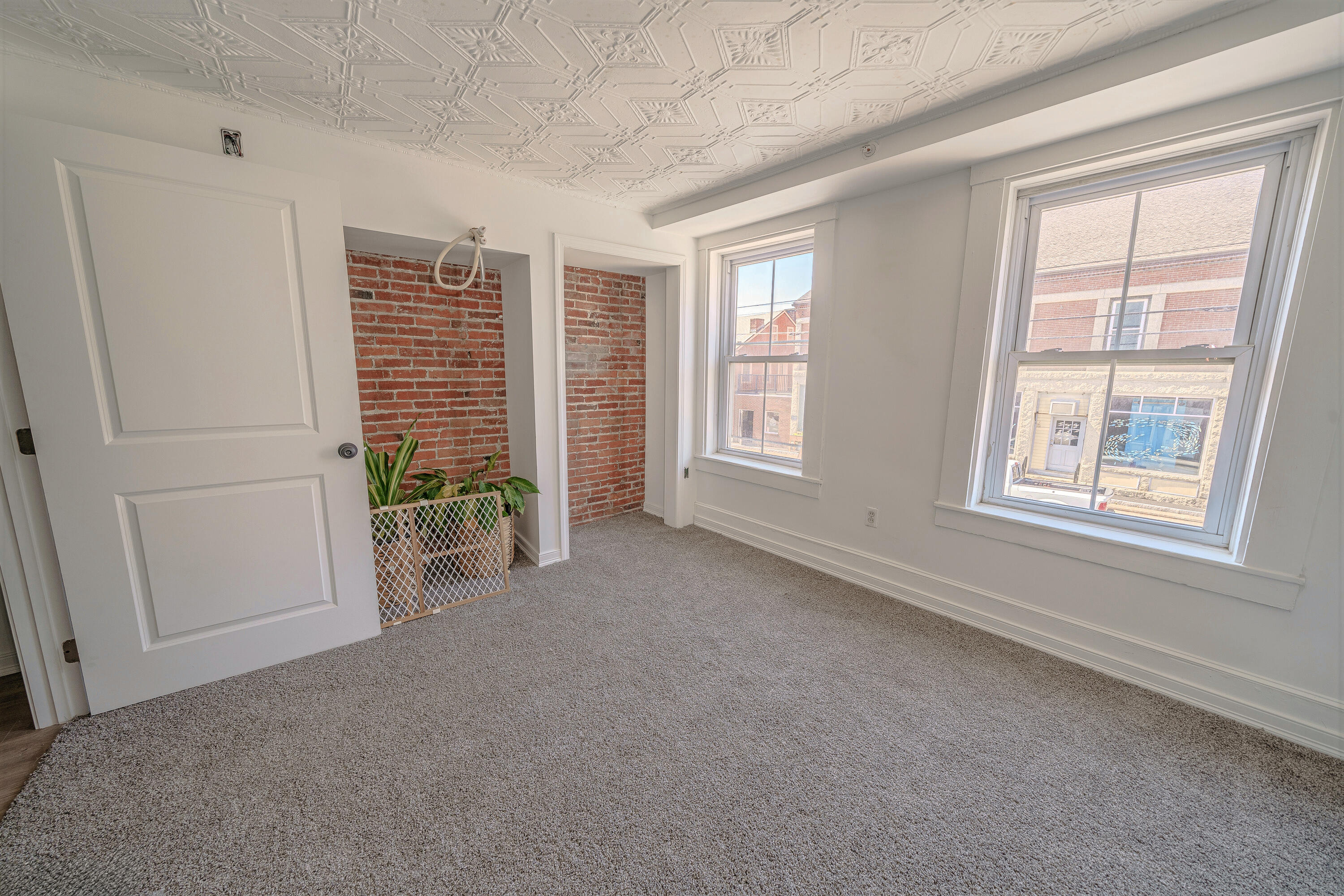 37 & 39 E Main Street Searsport ME 04974