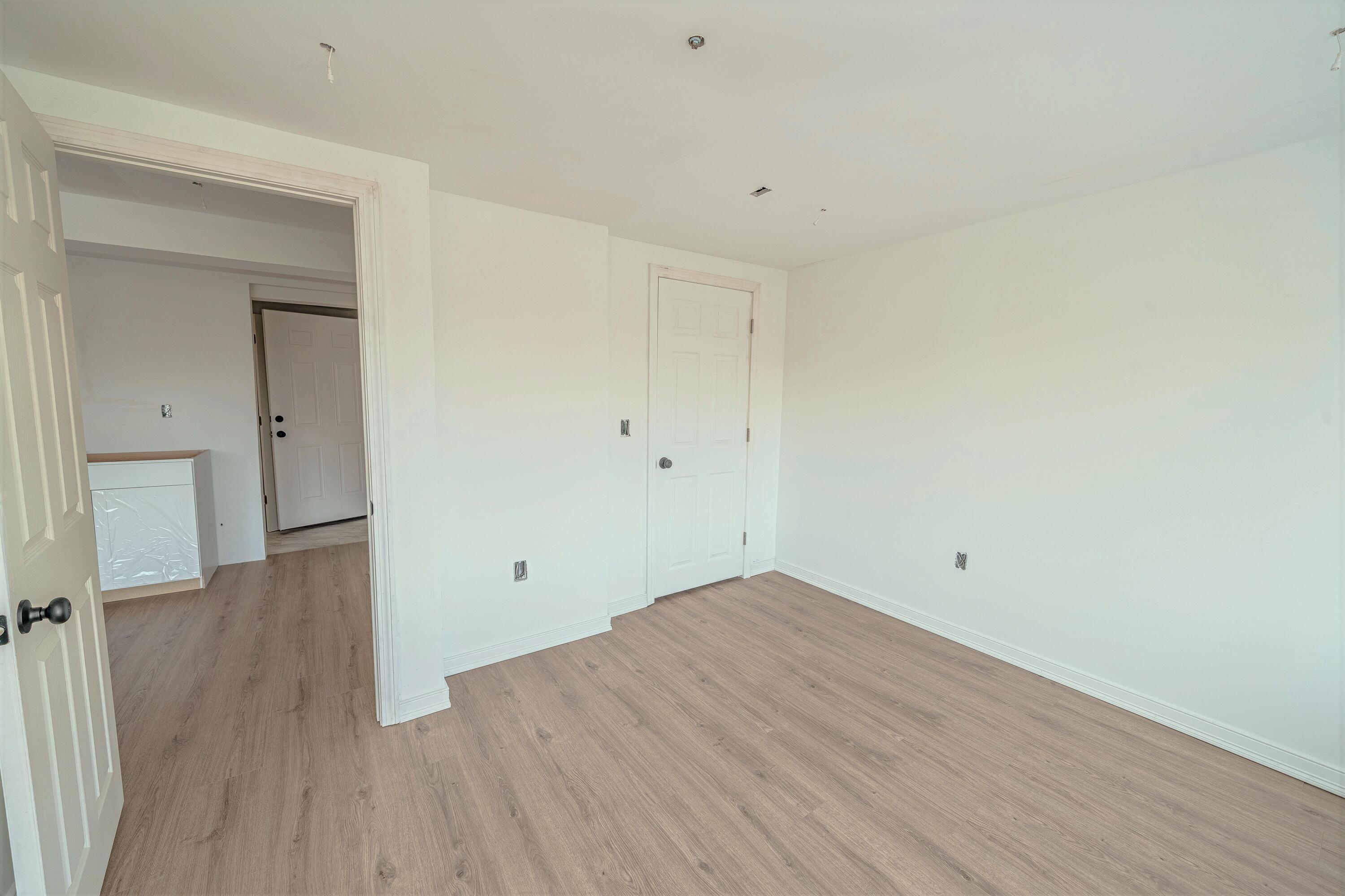 37 & 39 E Main Street Searsport ME 04974