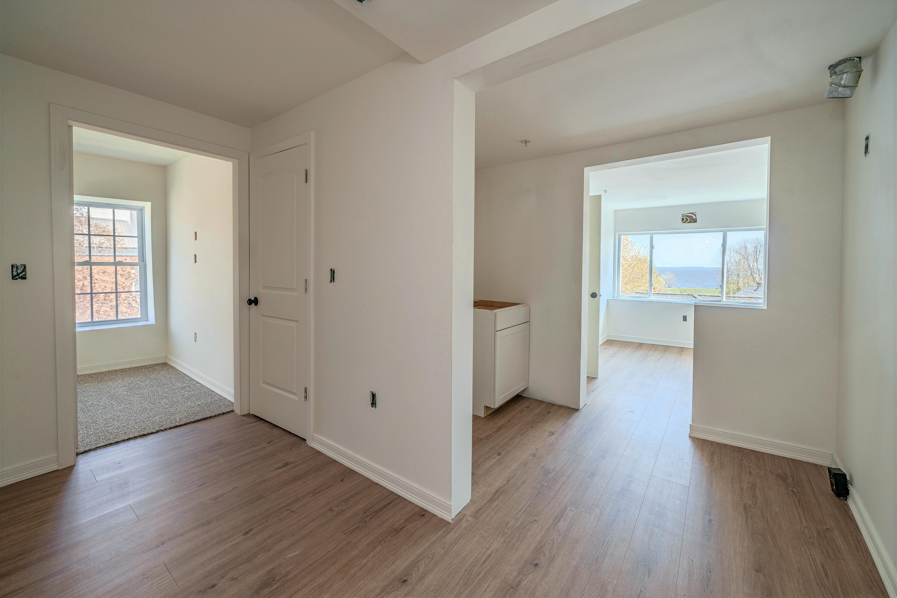 37 & 39 E Main Street Searsport ME 04974