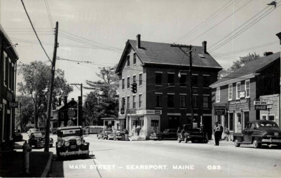 37 & 39 E Main Street Searsport ME 04974