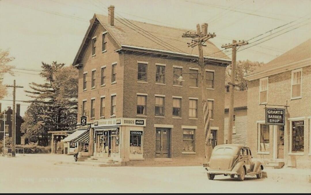 37 & 39 E Main Street Searsport ME 04974