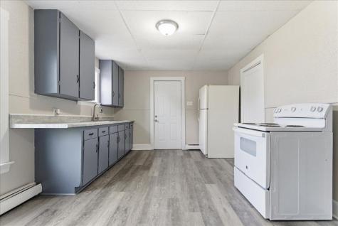 935 Sabattus Street Lewiston ME 04240