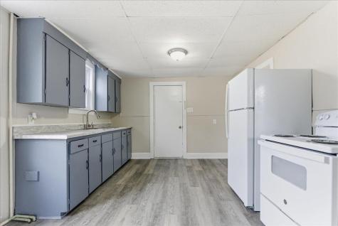 935 Sabattus Street Lewiston ME 04240