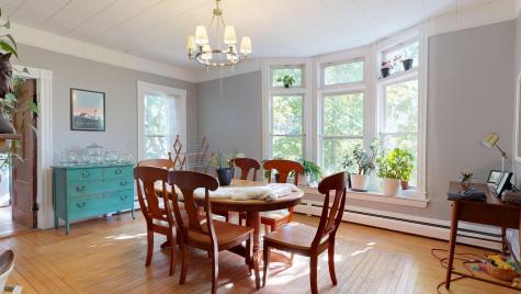 17 Beacon Avenue Auburn ME 04210