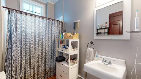 17 Beacon Avenue Auburn ME 04210