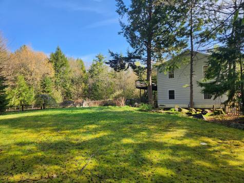 9 Hidden Drive New Gloucester ME 04260