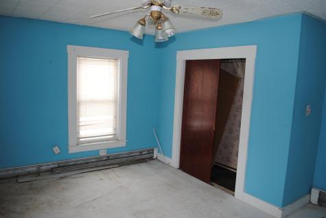 51 Pleasant Street Sanford ME 04083