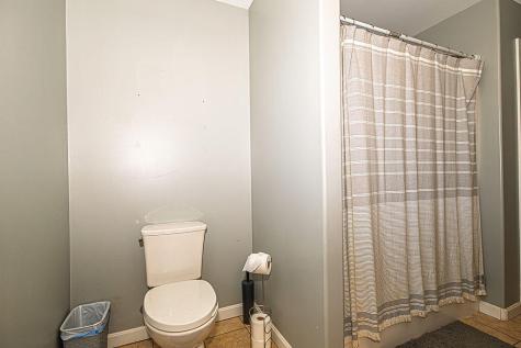 9-11 Blue Rose Lane Lebanon ME 04027