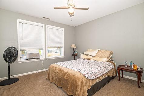 9-11 Blue Rose Lane Lebanon ME 04027