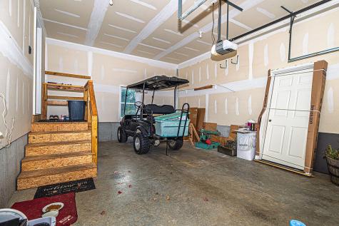 9-11 Blue Rose Lane Lebanon ME 04027