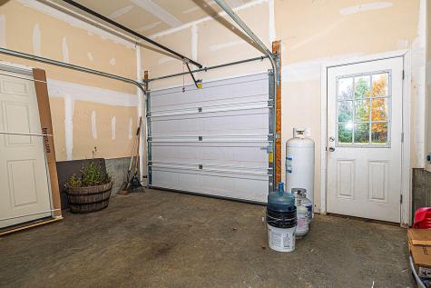 9-11 Blue Rose Lane Lebanon ME 04027