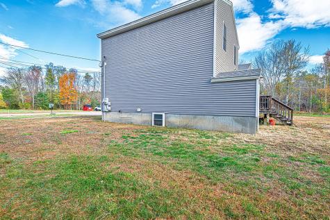 9-11 Blue Rose Lane Lebanon ME 04027