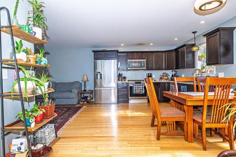 9-11 Blue Rose Lane Lebanon ME 04027