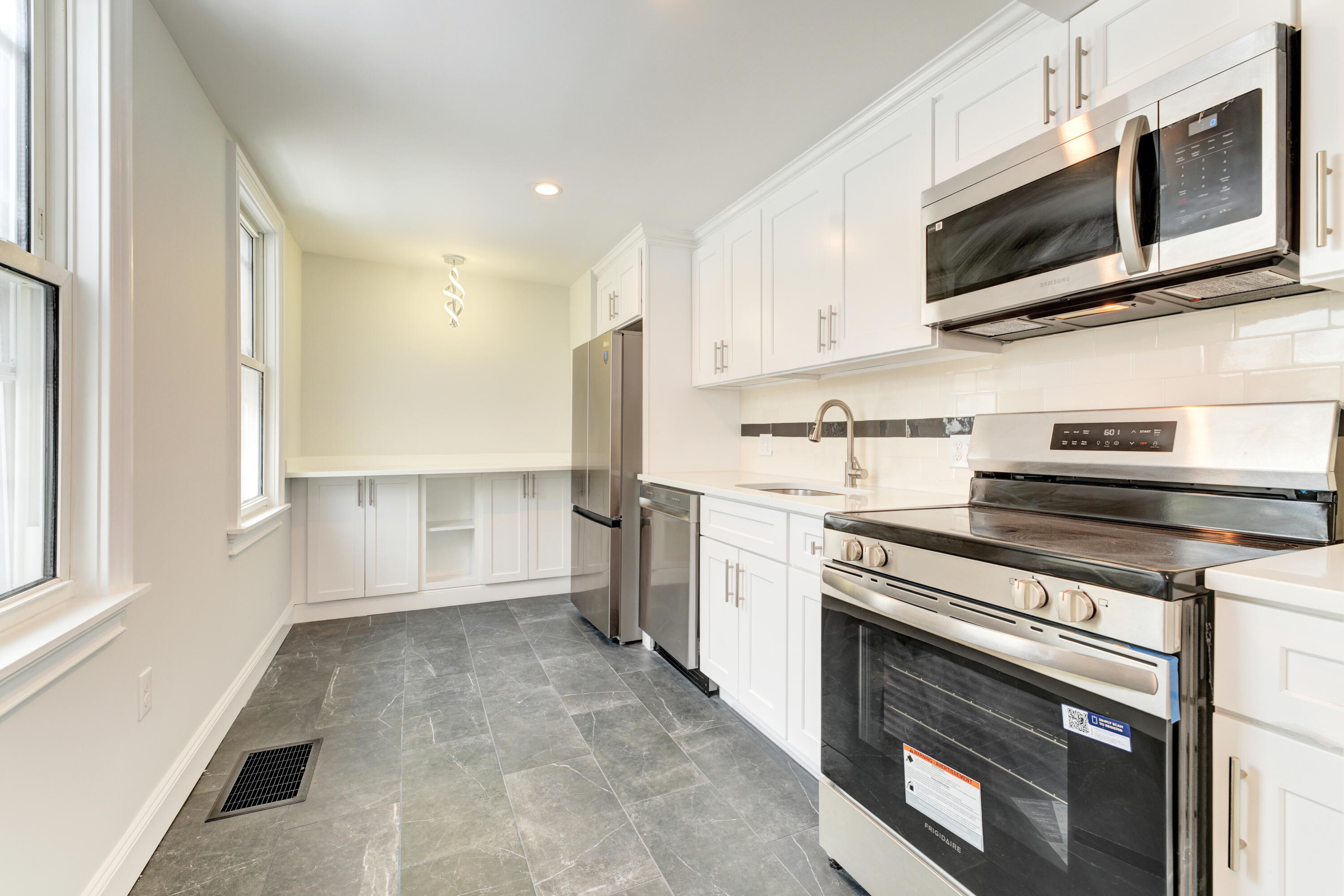 16 Dunlap Street Brunswick ME 04011