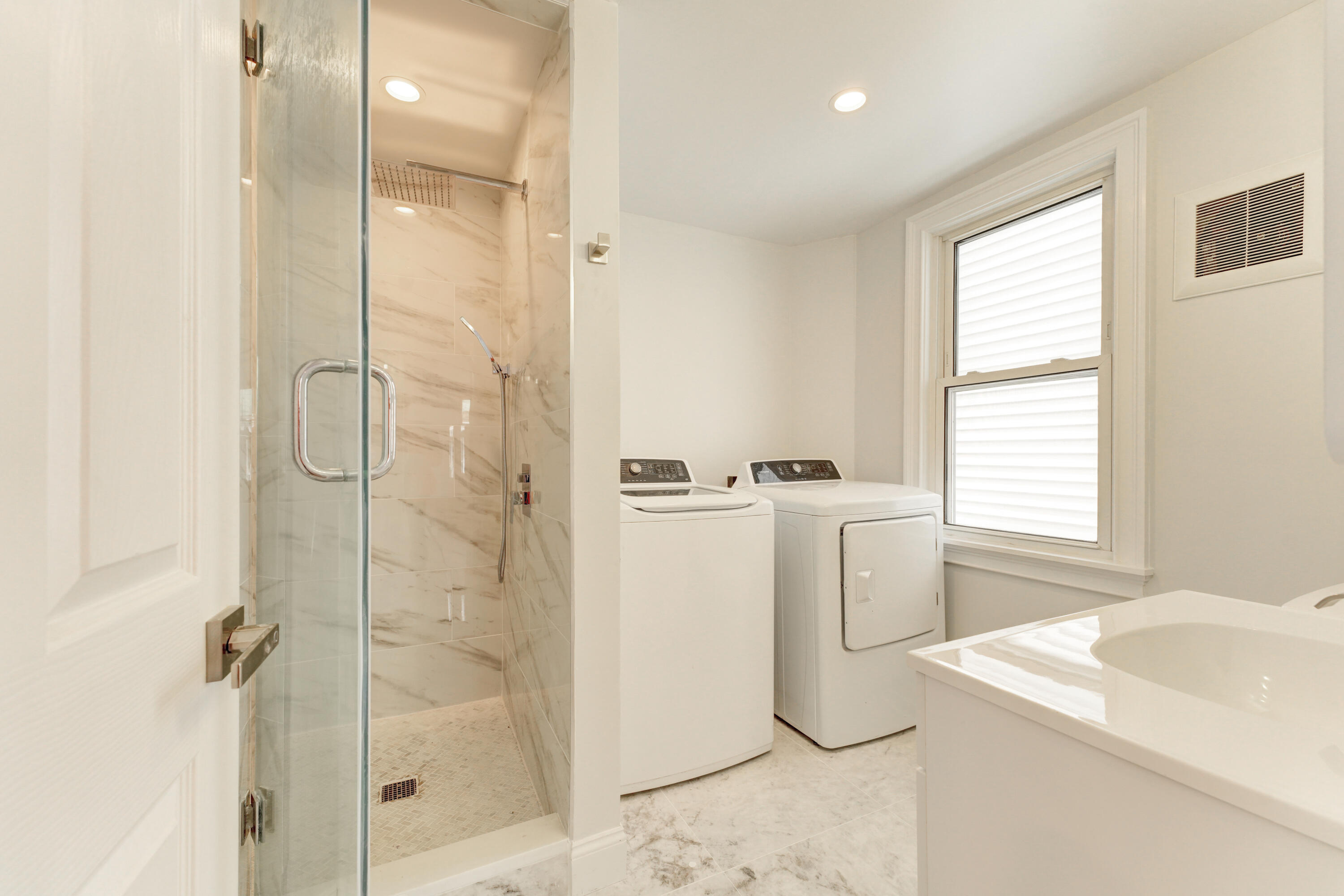 16 Dunlap Street Brunswick ME 04011