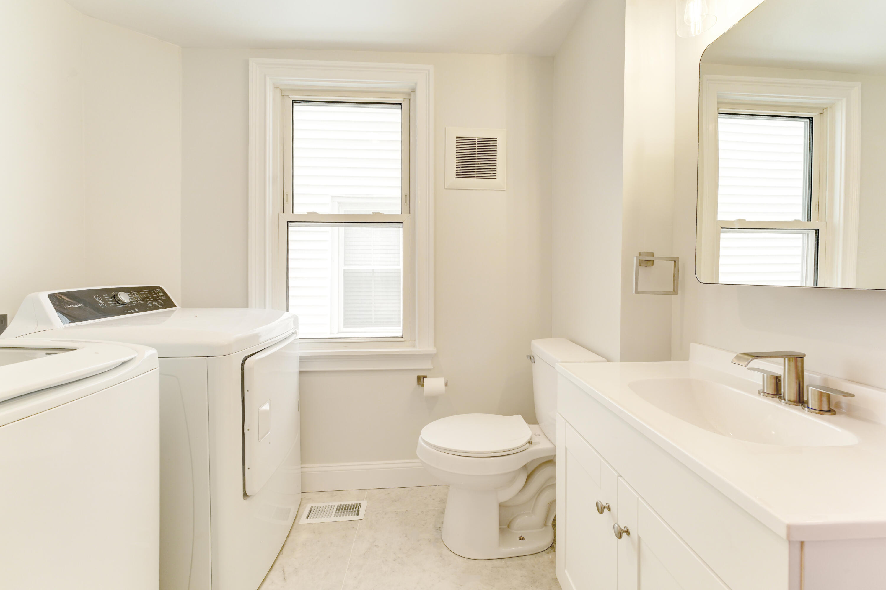16 Dunlap Street Brunswick ME 04011