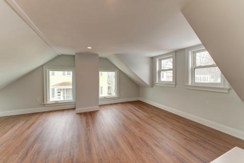 16 Dunlap Street Brunswick ME 04011