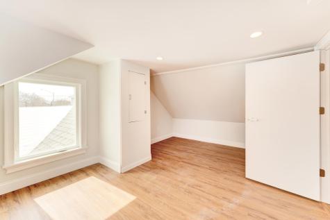 16 Dunlap Street Brunswick ME 04011