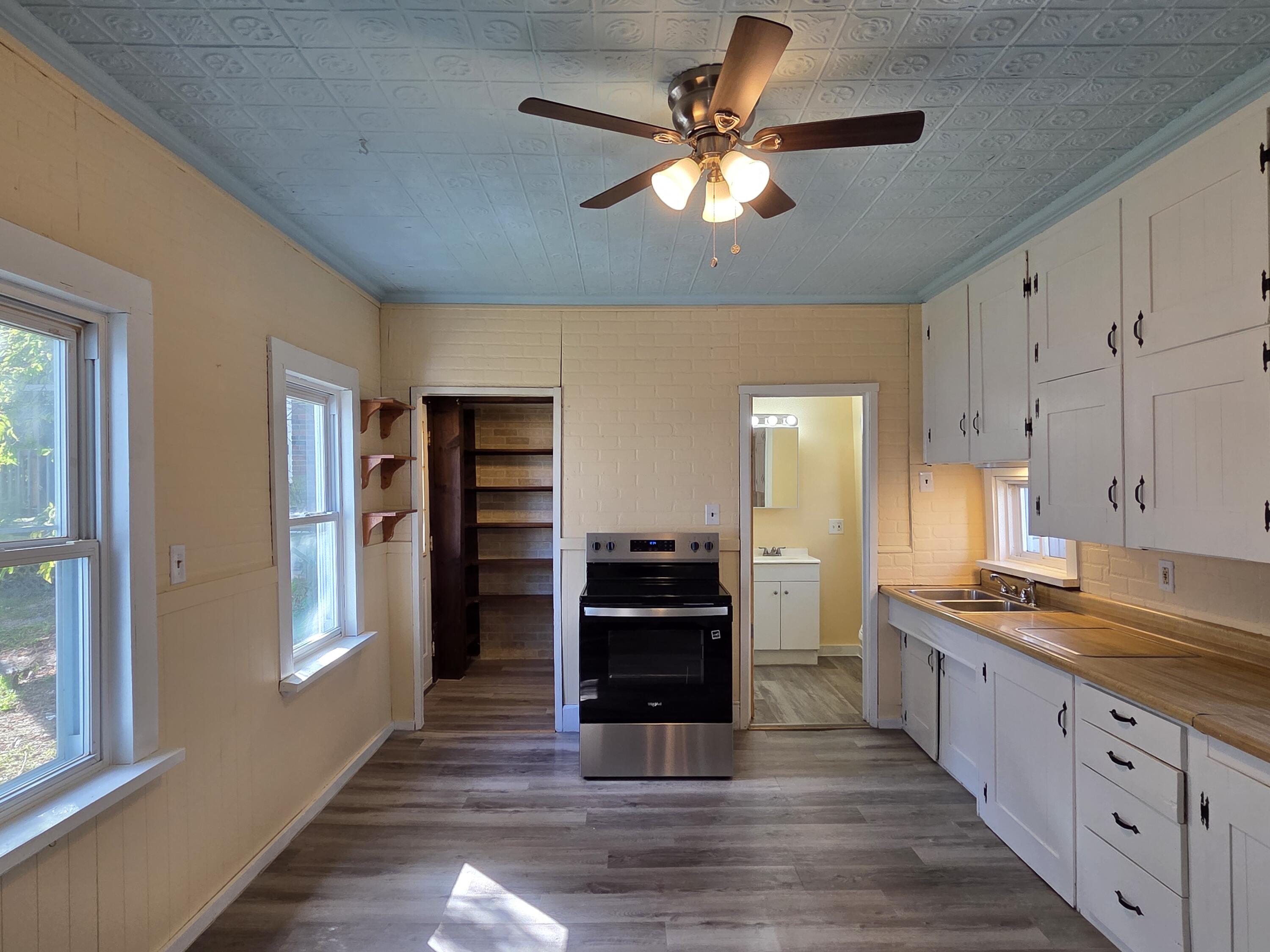 14-16 Kendall Street Augusta ME 04330