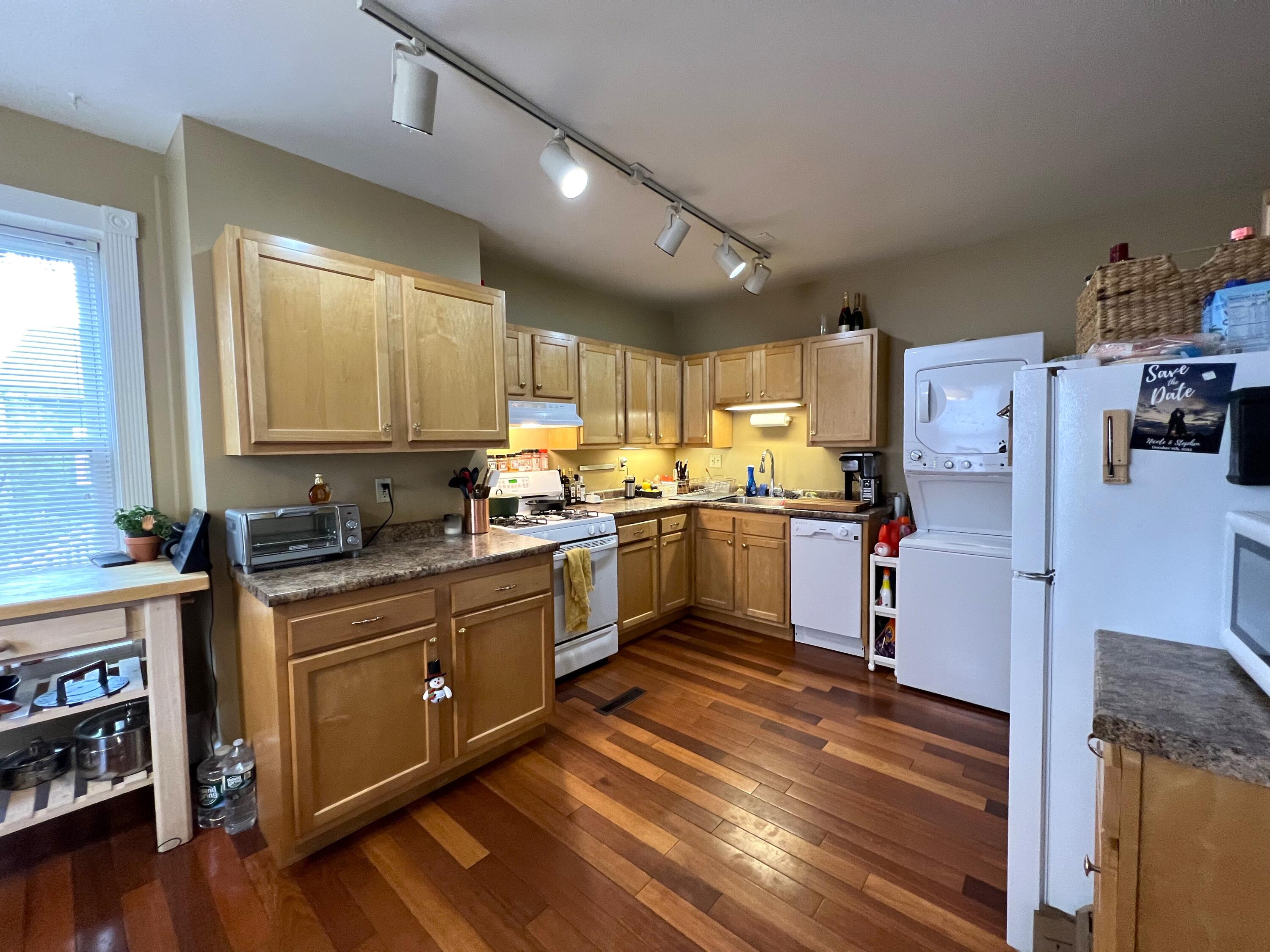 379 Cumberland Avenue Portland ME 04101