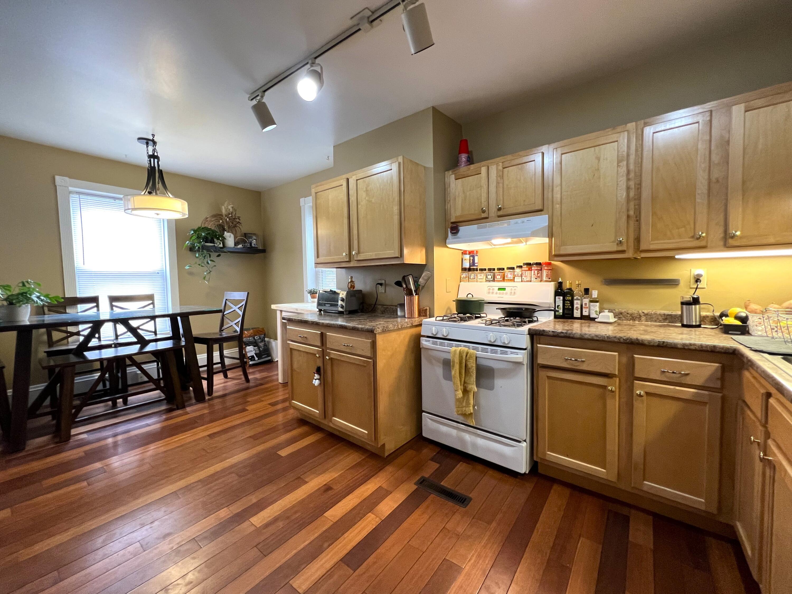 379 Cumberland Avenue Portland ME 04101