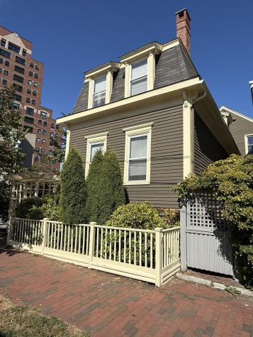 379 Cumberland Avenue Portland ME 04101