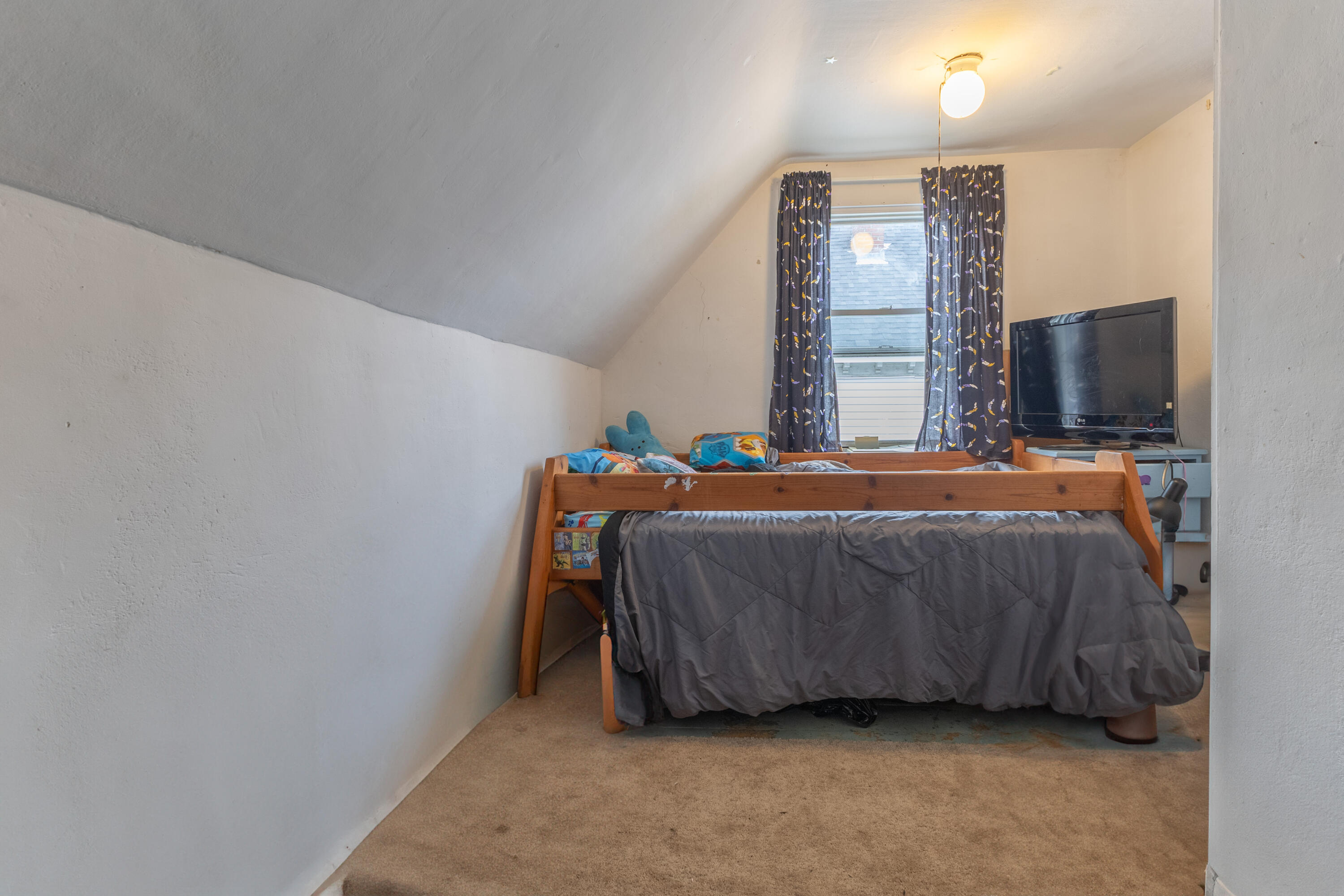 19 Central Street Ellsworth ME 04605