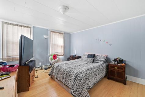 17 Wentworth Street Biddeford ME 04005
