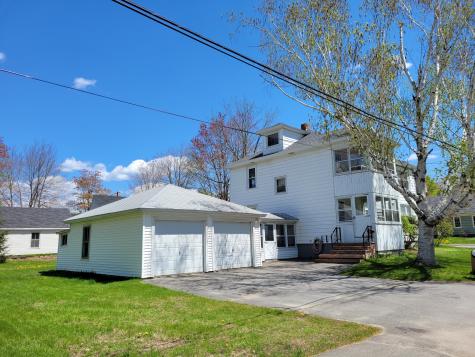 18 North Garand Street Winslow ME 04901