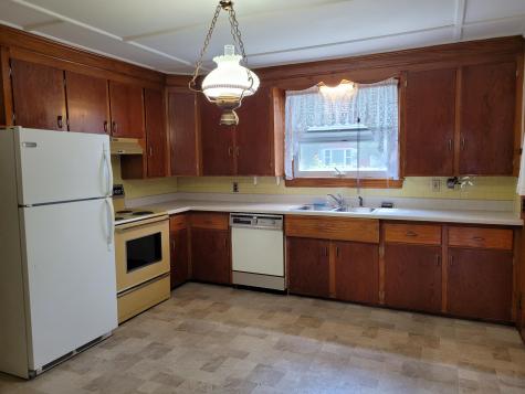 18 North Garand Street Winslow ME 04901