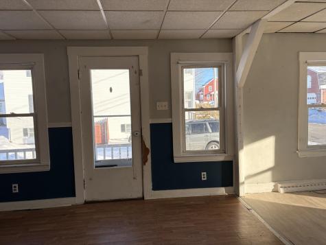 5 Ralph Avenue Lewiston ME 04240