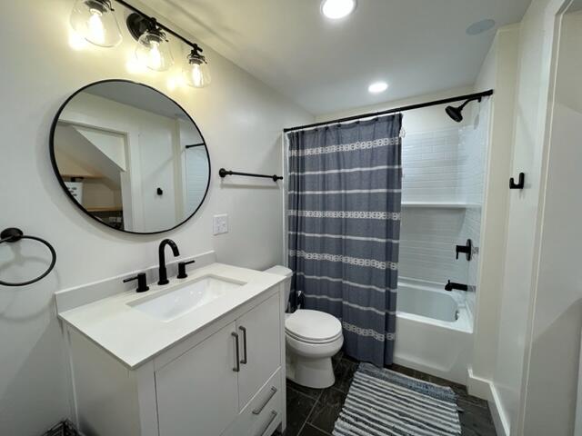 17 Grove Street Rockland ME 04841