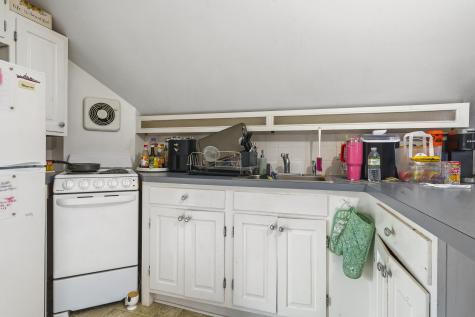 9 Pleasant Street Bath ME 04530